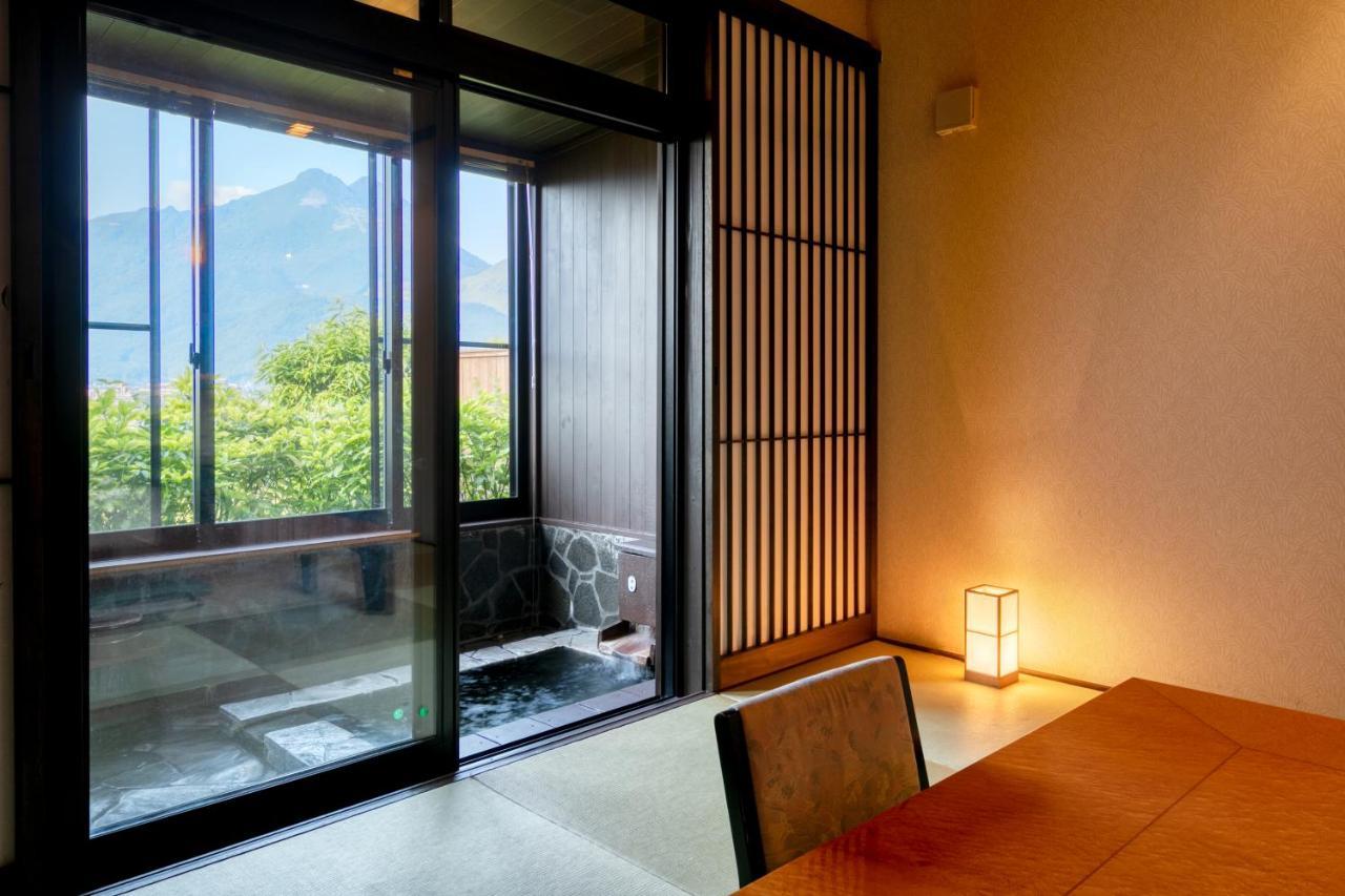 Готель Yufuin Onsen Toshoan Екстер'єр фото